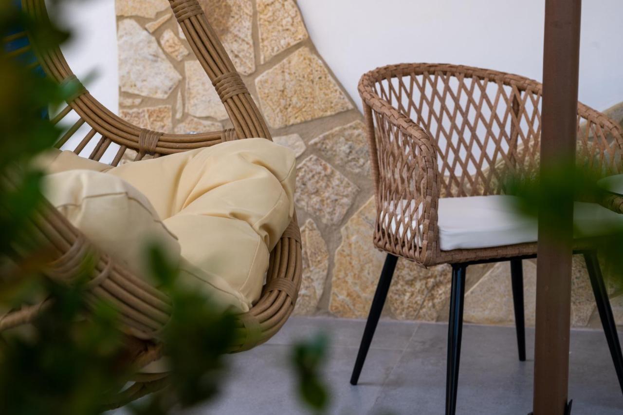 Melitta'S Luxury Apartments Anthousa  Екстериор снимка