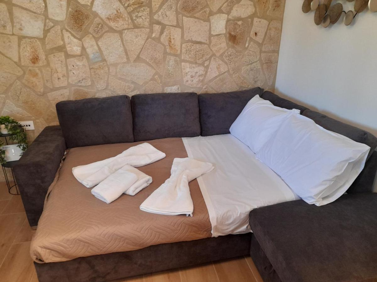 Melitta'S Luxury Apartments Anthousa  Екстериор снимка