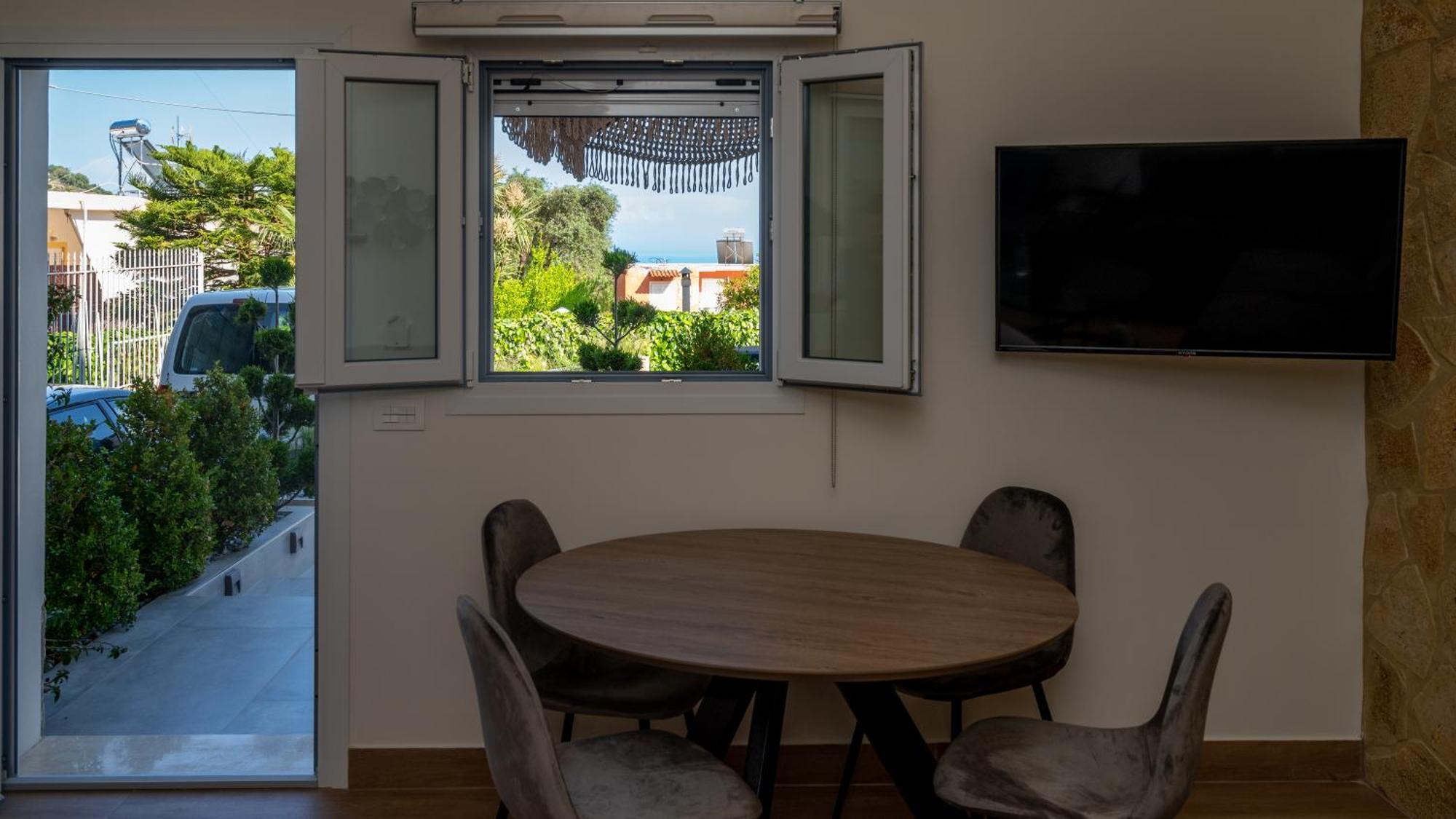 Melitta'S Luxury Apartments Anthousa  Екстериор снимка